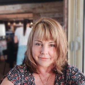 Meet your Posher, Naomi